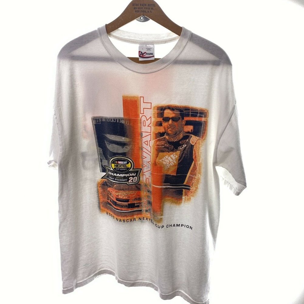 Tony Stewart 2005 L T-shirt White Nascar Double Si